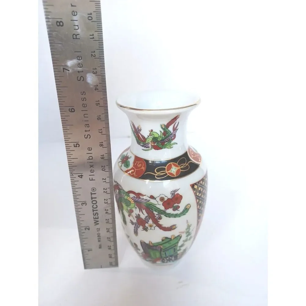 Vintage Japanese Porcelain‎ Bud Vase Phoenix Carriage Gilt Detail White 6 Inch